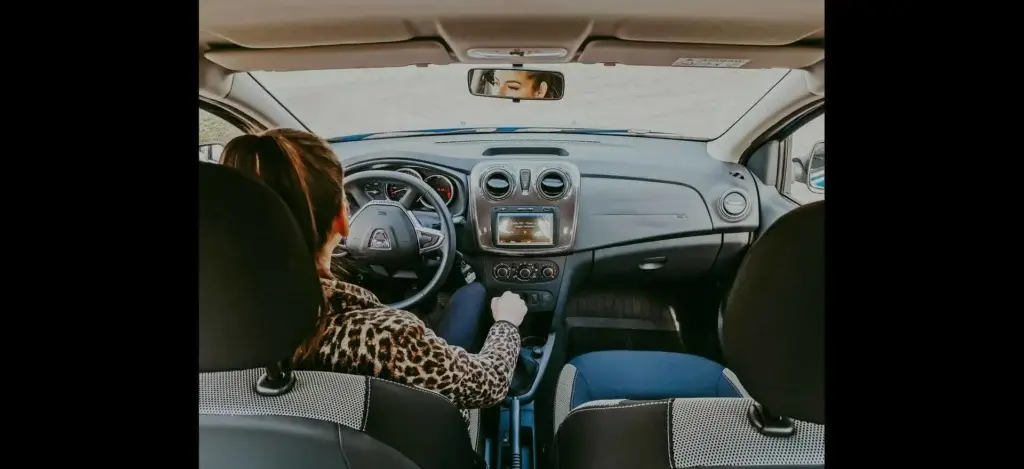 a girl driving car